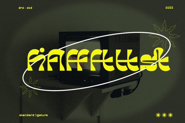 Finacest – Retro Psychedelic Font